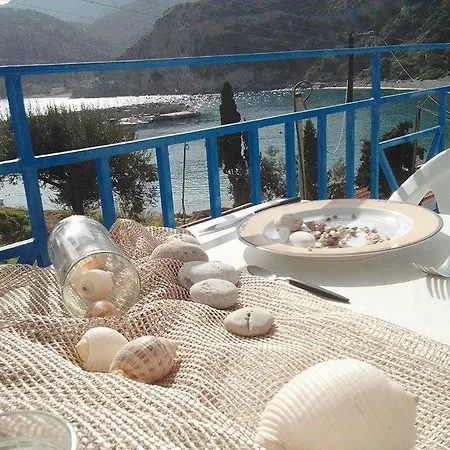 Armenaki Apartahotel 3*