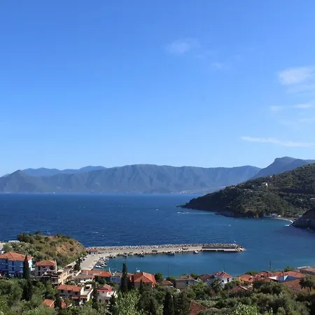 Armenaki Apartahotel