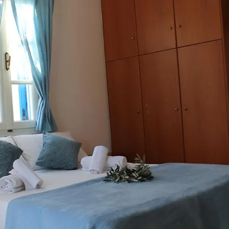 アパートホテル Armenaki 3*