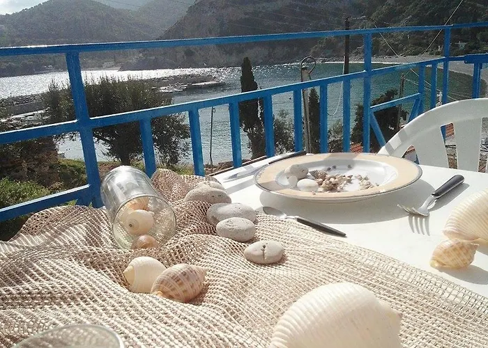 Armenaki Apart-hotel 3*