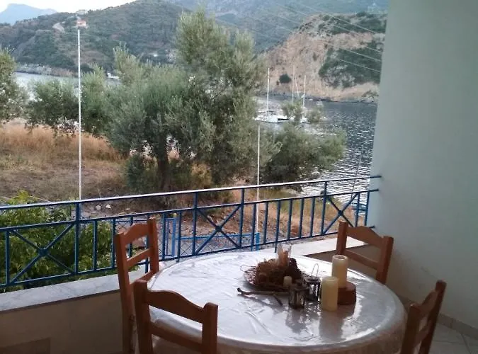 Armenaki 3* Sampatiki