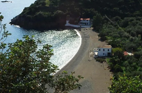 Apart-hotel Armenaki 3*