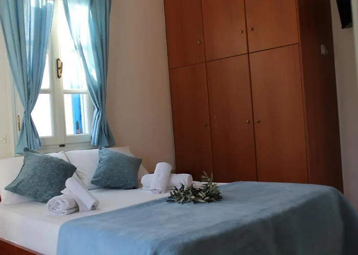 Apart-hotel Armenaki 3*